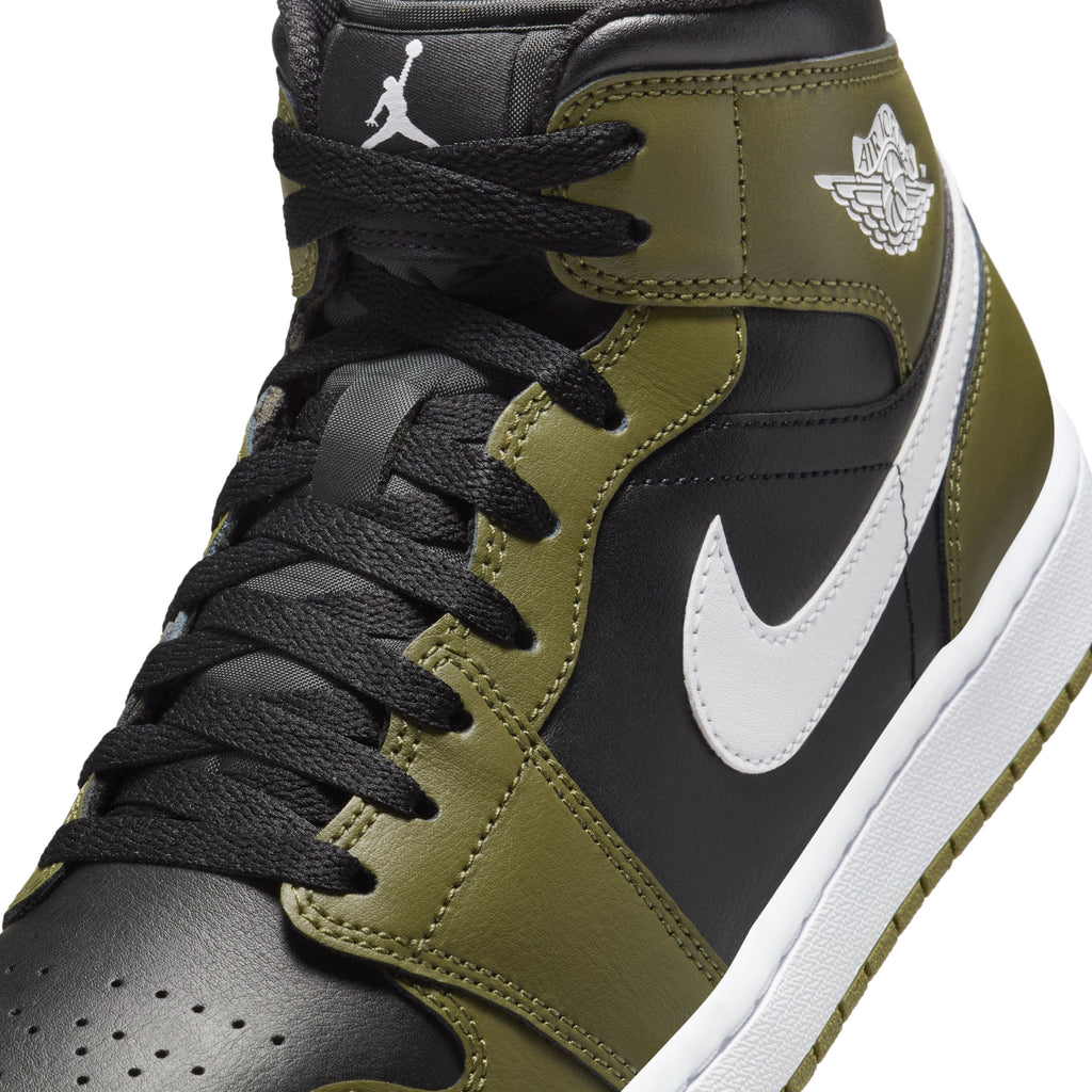 Air Jordan 1 Mid