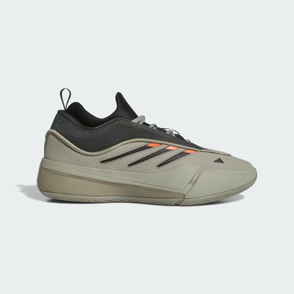 Dame 9 low Trainers