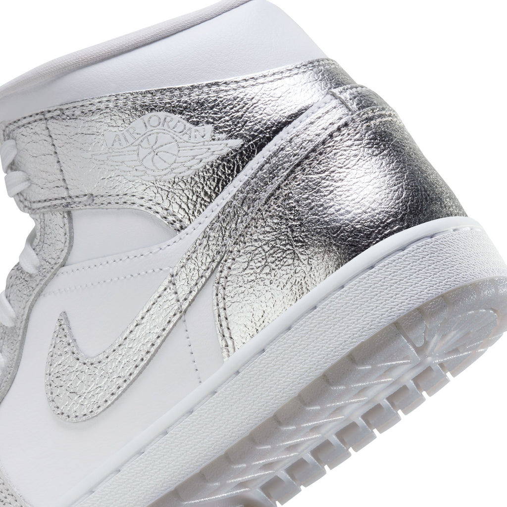 Air Jordan 1 Mid SE