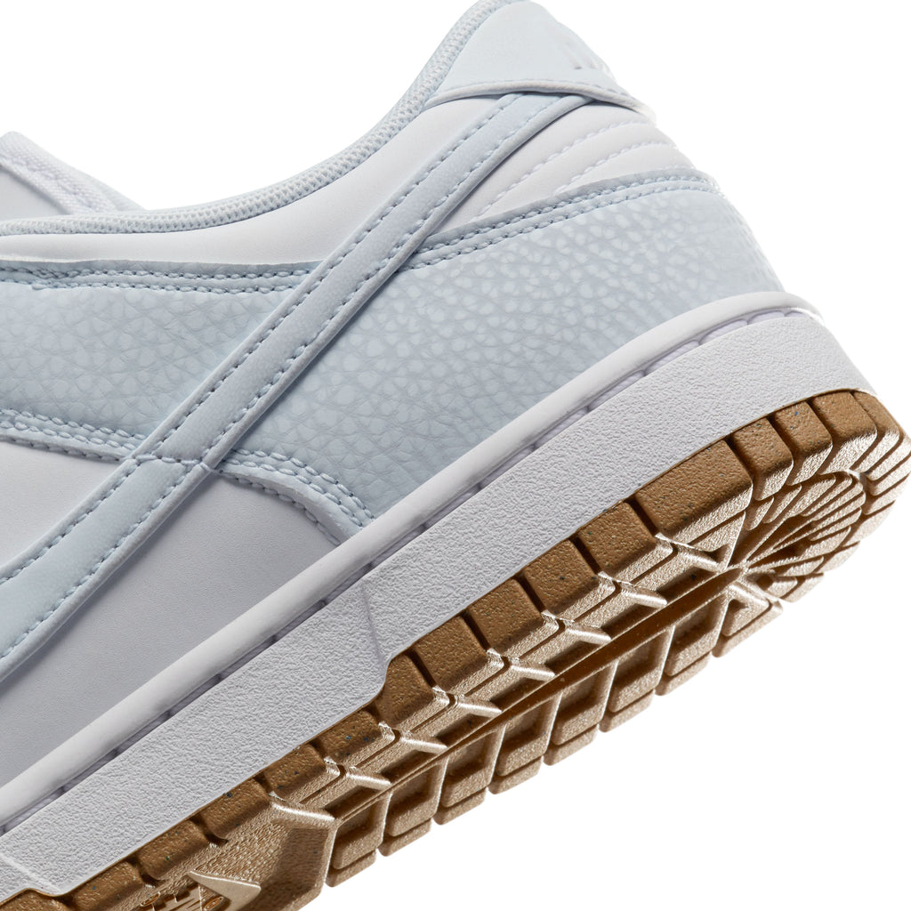 Dunk Low Next Nature