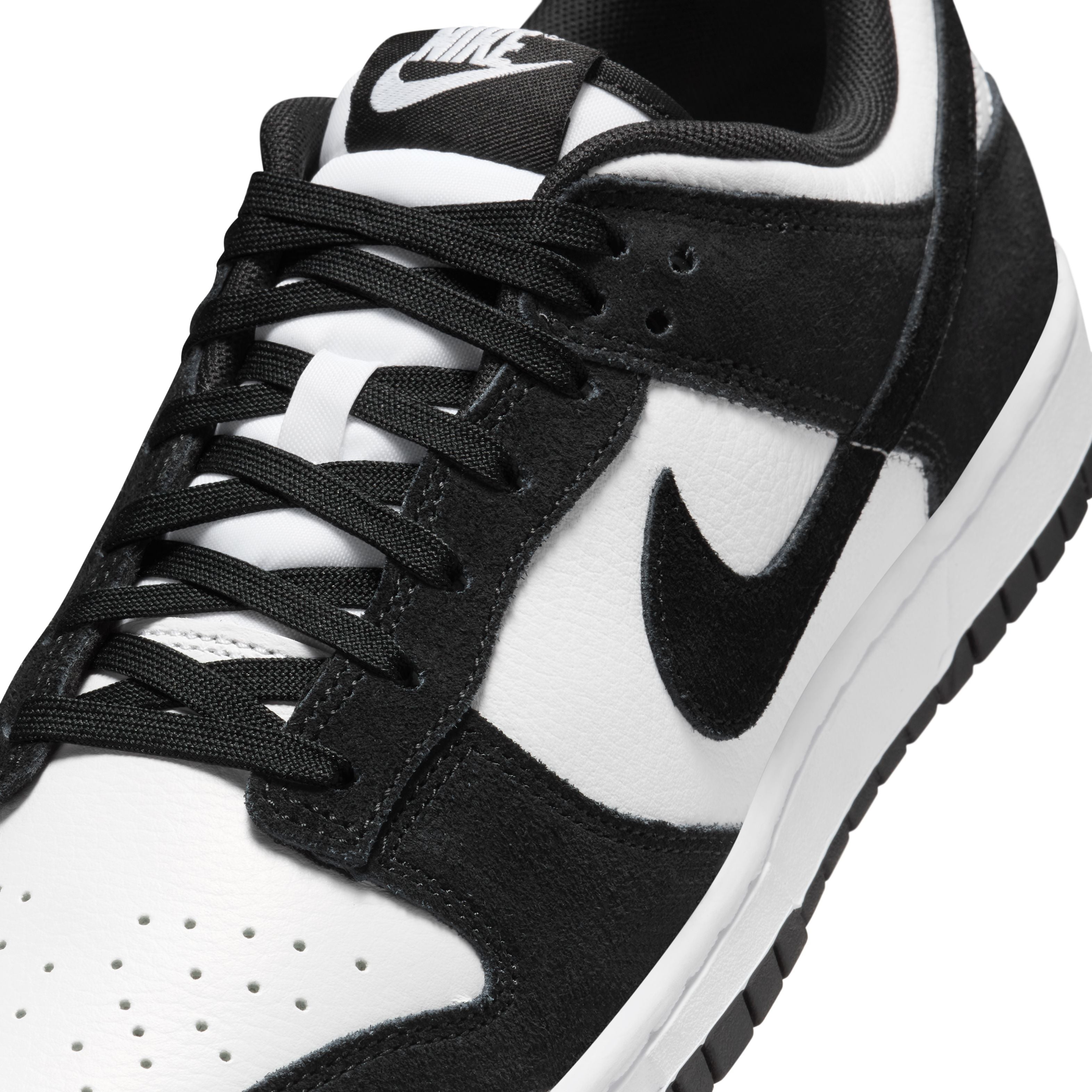 Dunk Low Retro SE