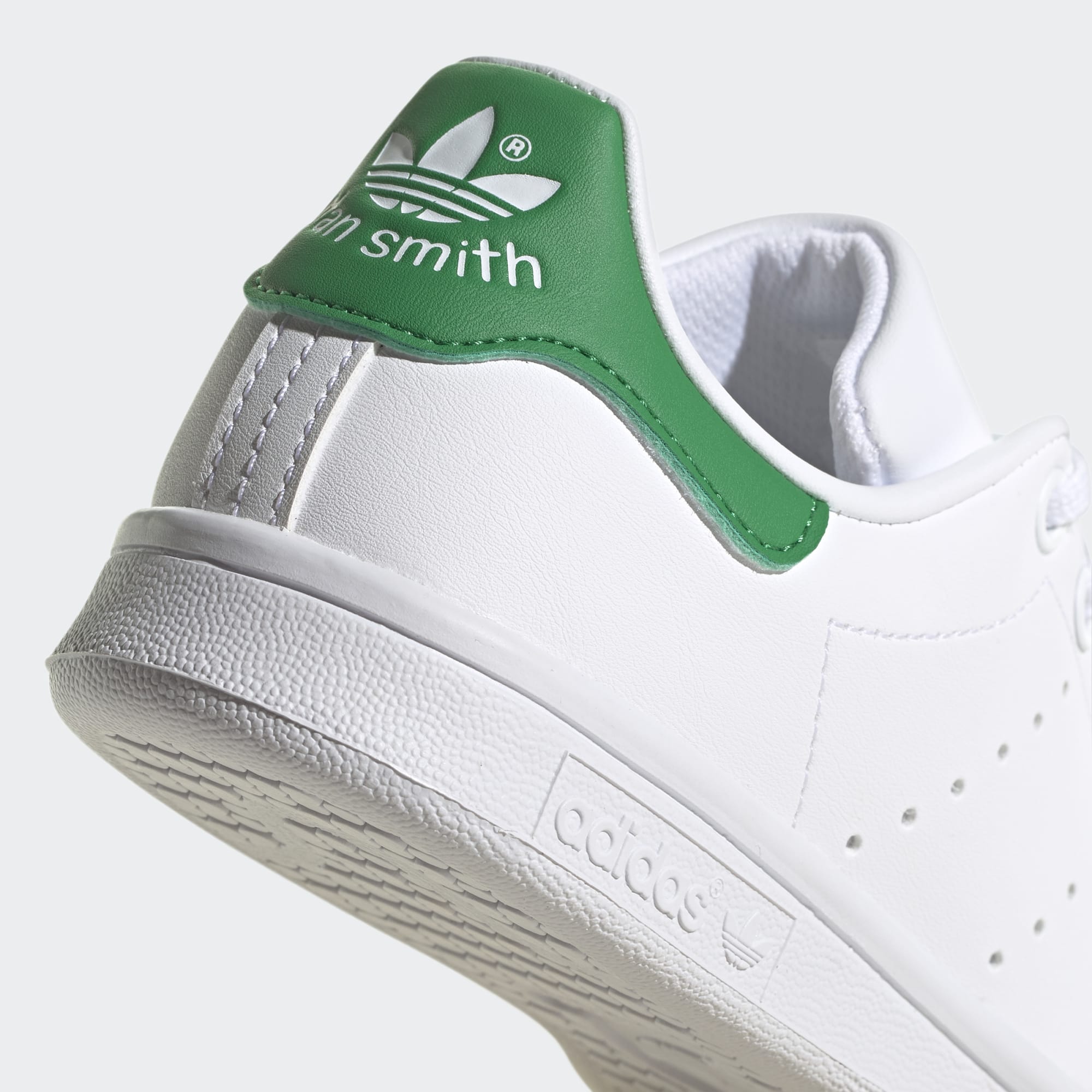 Stan Smith J