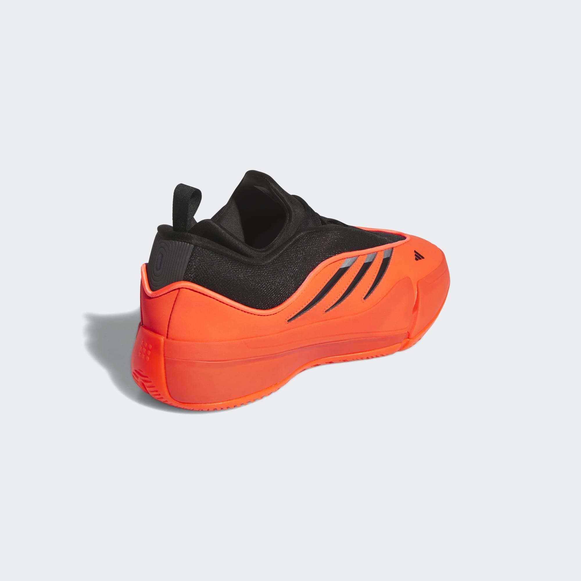 Dame 9 Low Trainers