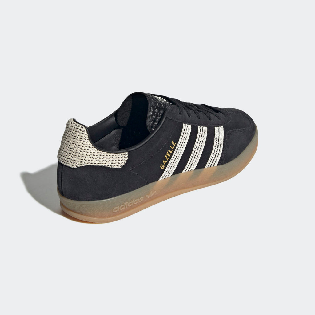 Gazelle Indoor