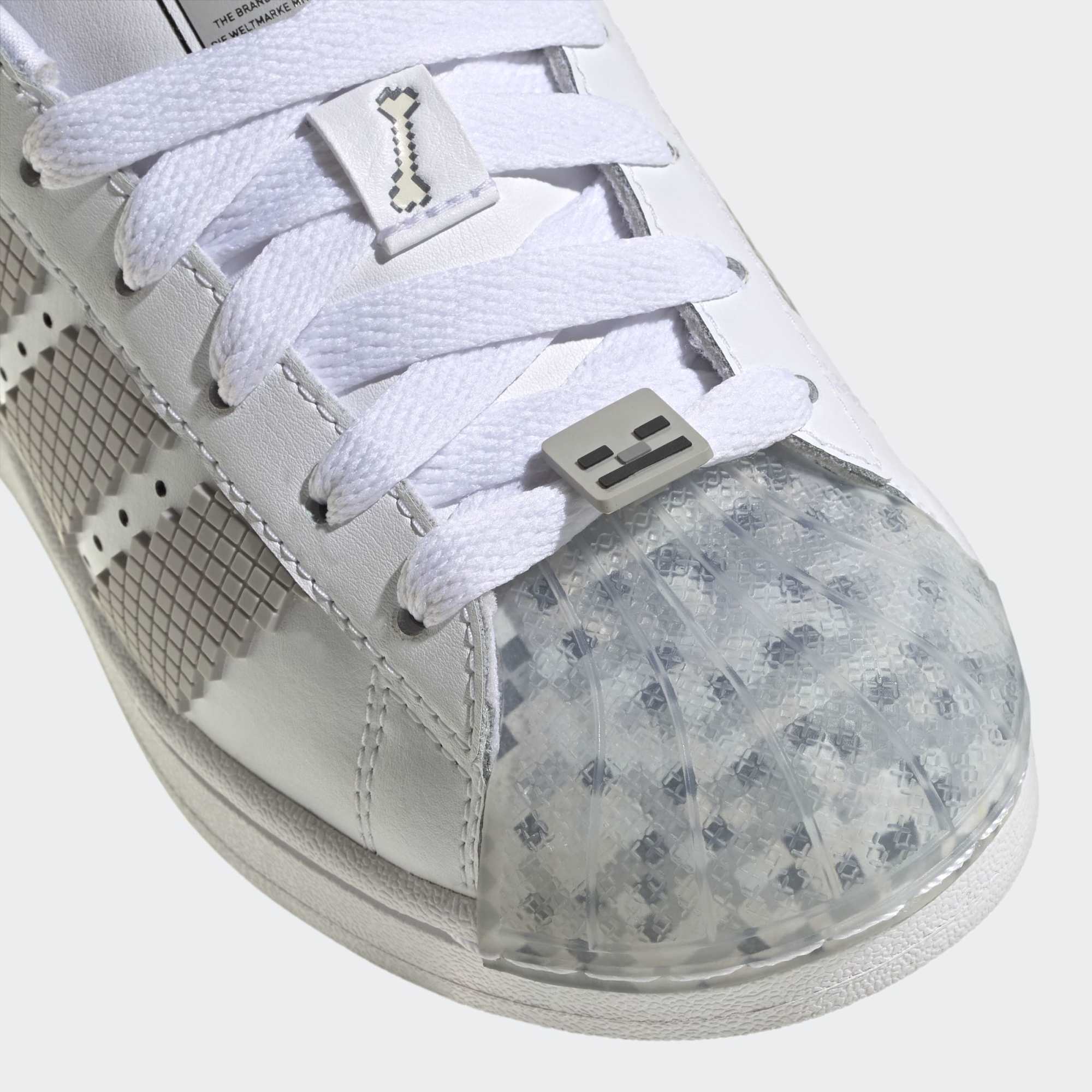 Superstar II x Minecraft J