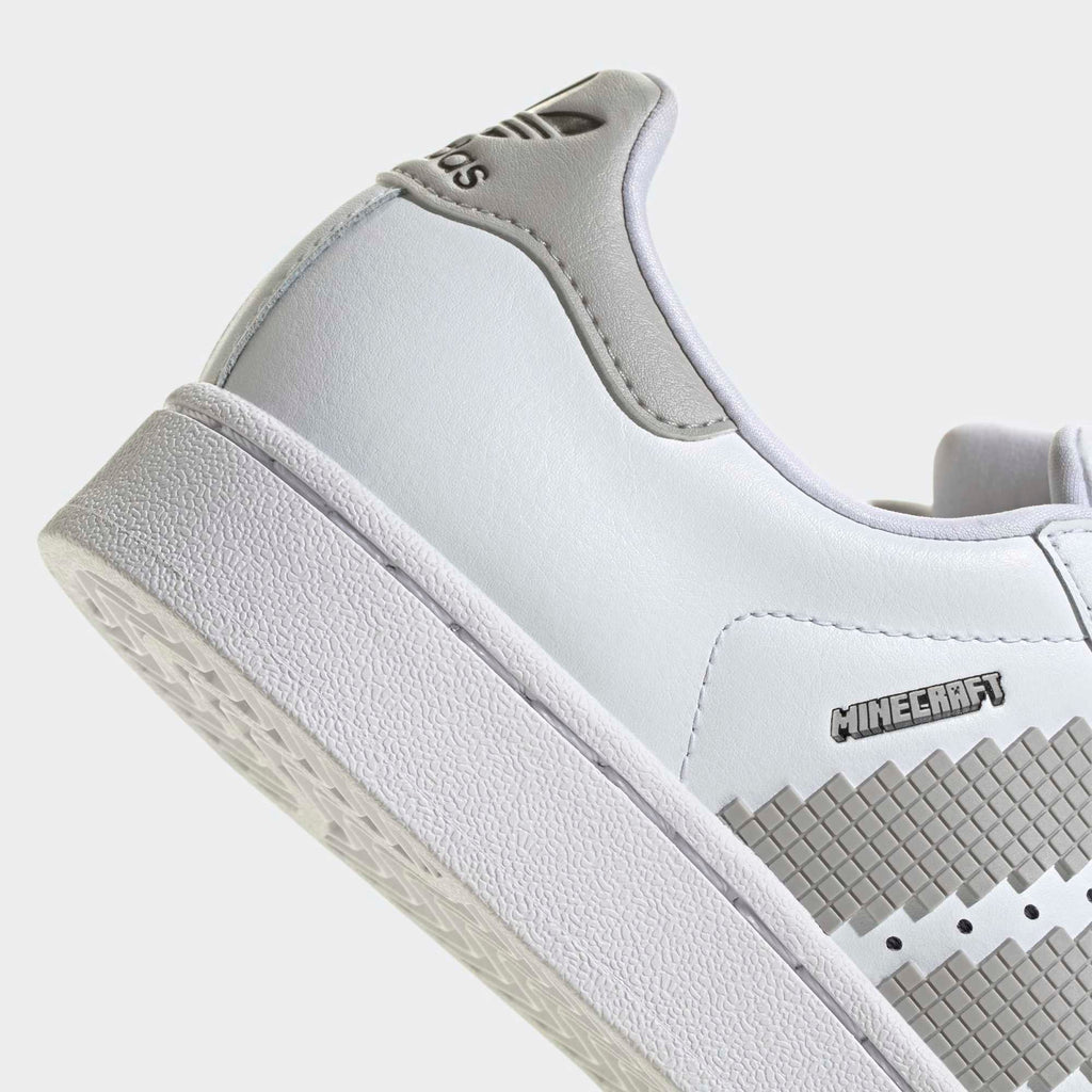 Superstar II x Minecraft J