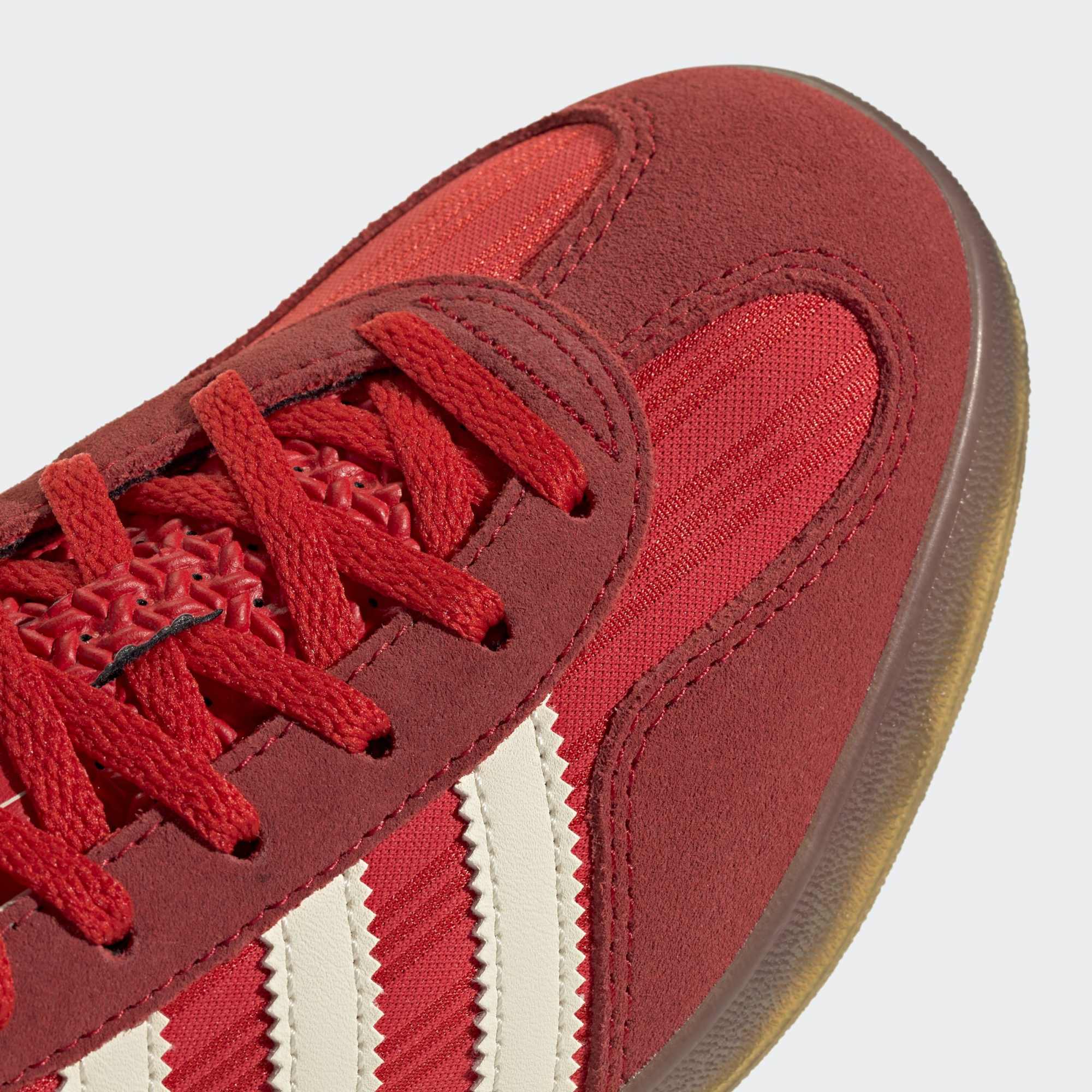 Gazelle Indoor